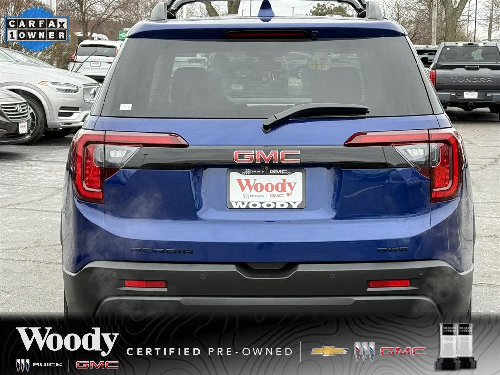 Certified 2023 GMC Acadia SLT w/ Elevation Edition image 7