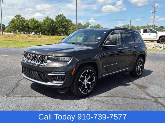 Used 2024 Jeep Grand Cherokee Summit AWD/4WD image 7