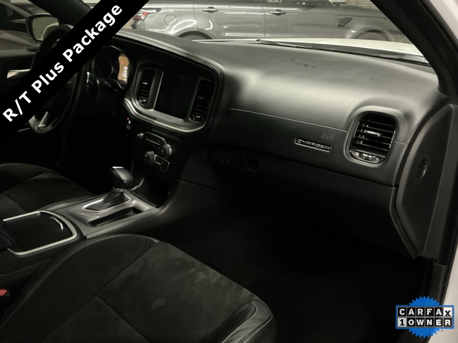 Used 2022 Dodge Charger R/T w/ Plus Group image 11