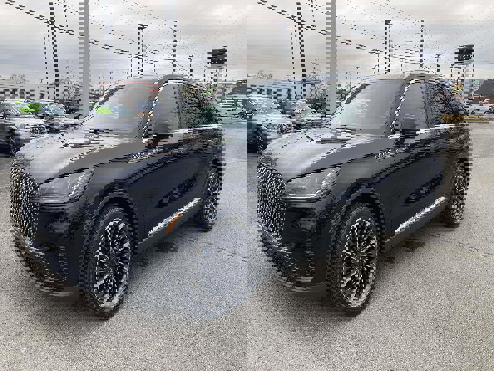 New 2026 Lincoln Aviator Reserve image 9