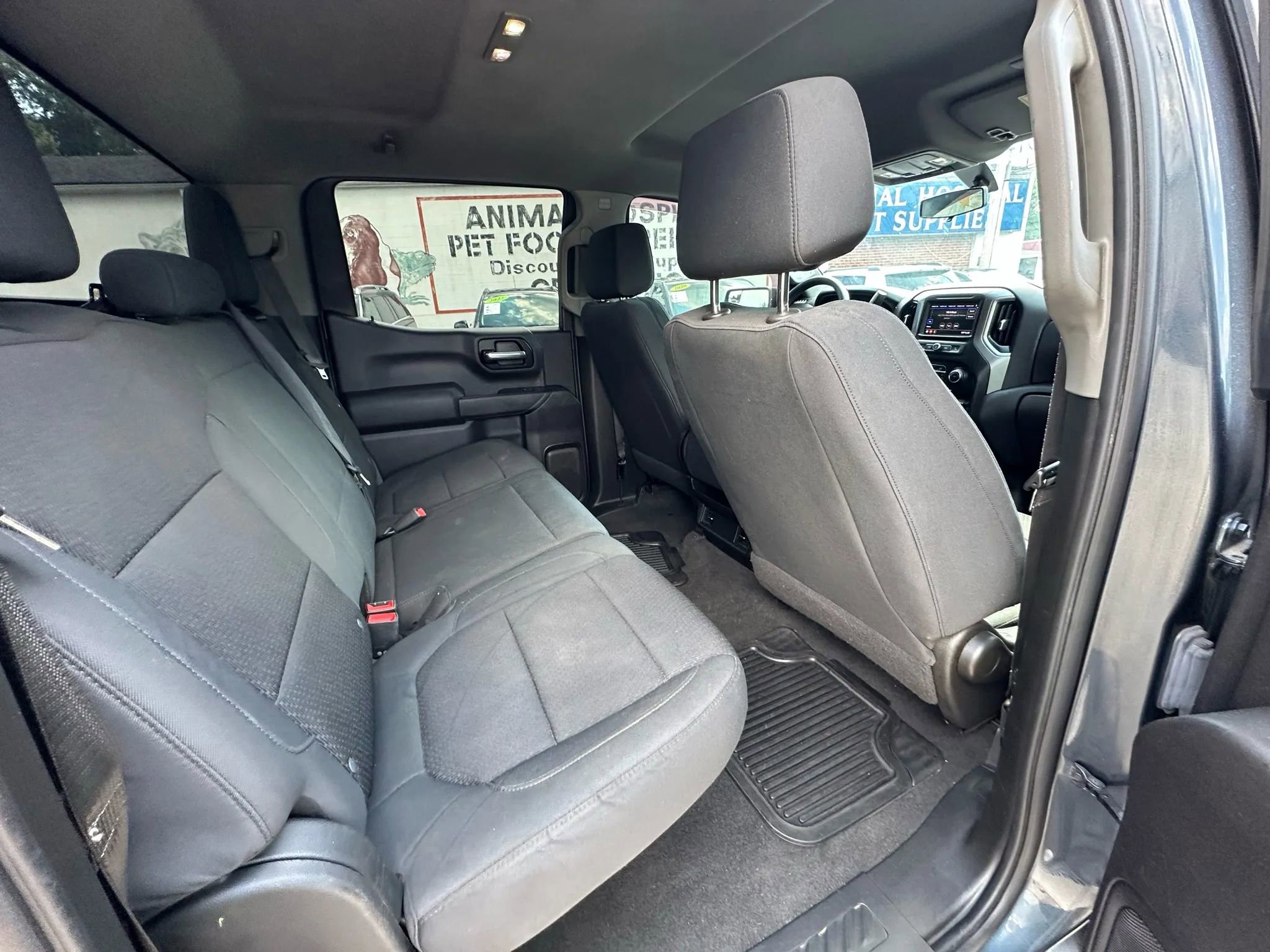 Used 2020 Chevrolet Silverado 1500 Custom Trail Boss w/ LPO, Dark Essentials Package image 21
