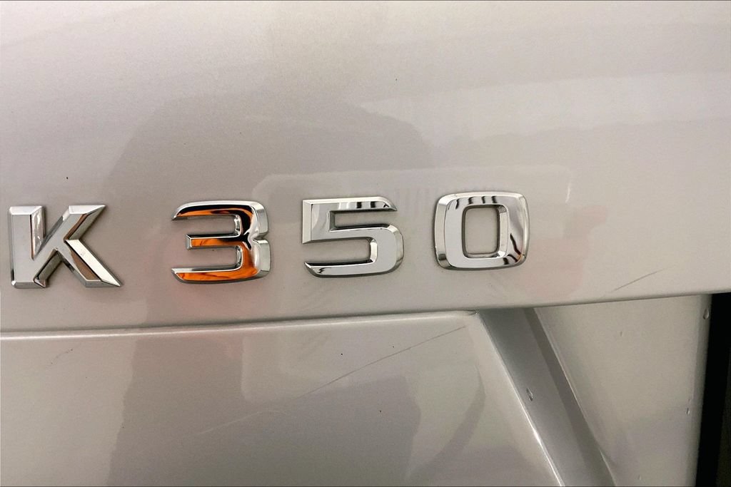 Used 2010 Mercedes-Benz SLK 350 image 26
