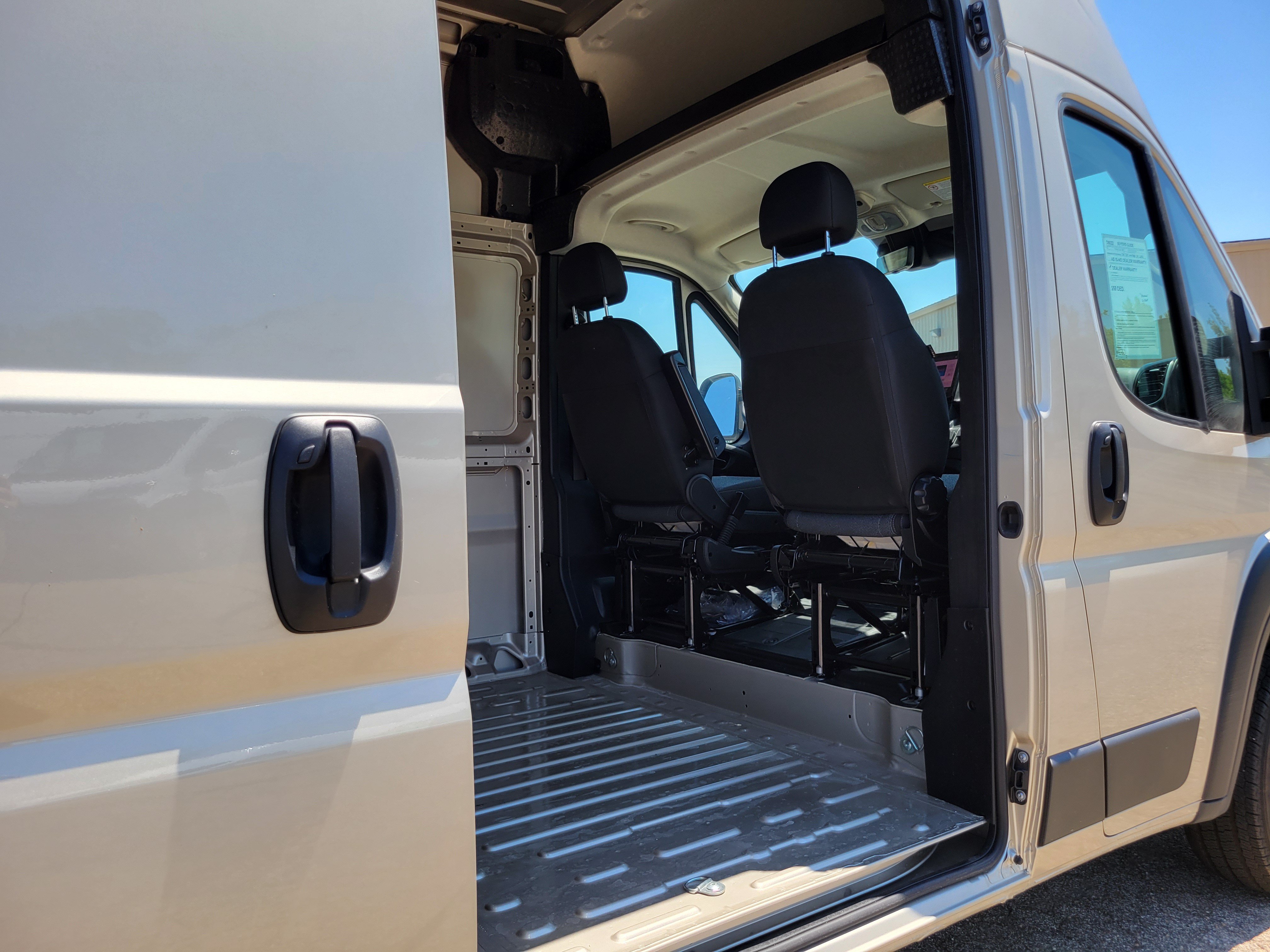Used 2026 RAM ProMaster 3500 w/ Quick Order Package 22G SLT FWD image 16