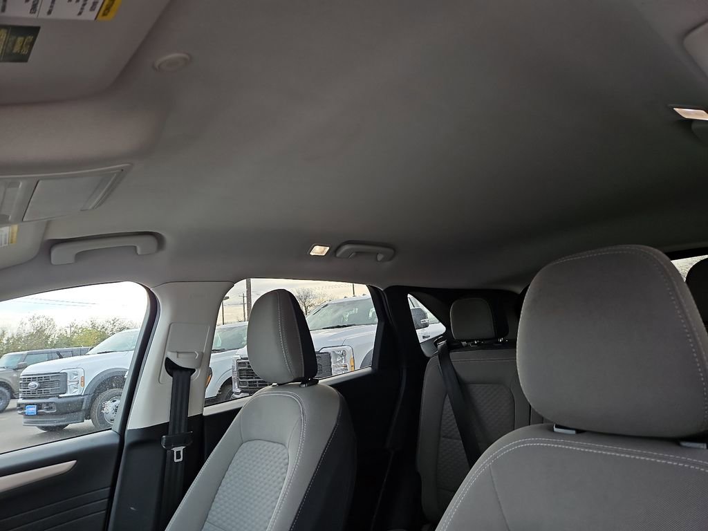 Used 2022 Ford Escape SE w/ Convenience Package image 19