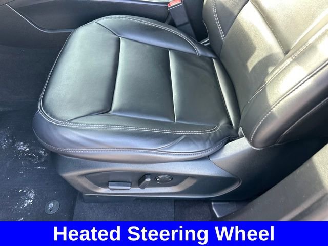 Used 2023 Ford Explorer XLT w/ Equipment Group 202A image 11