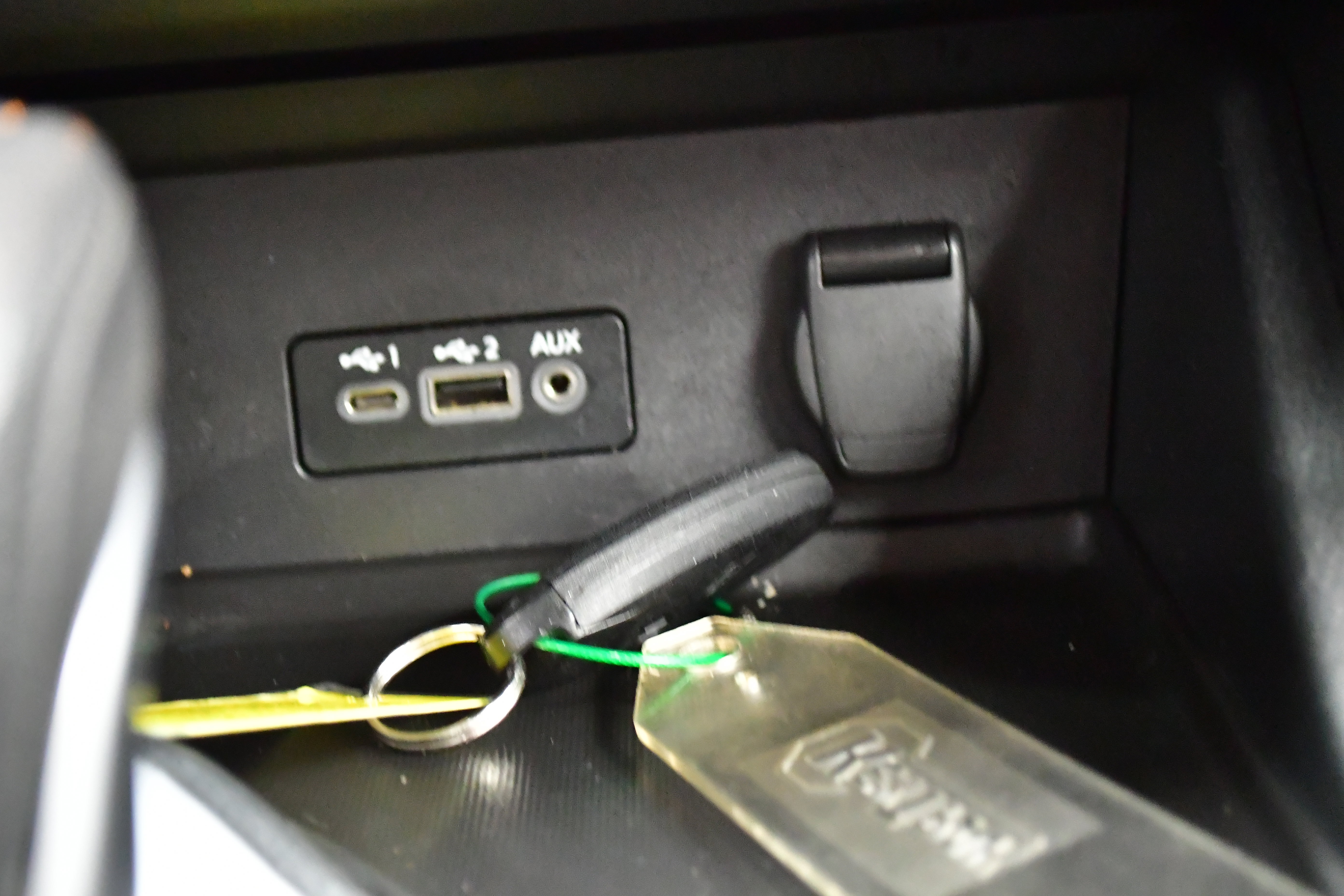 Used 2023 Nissan Sentra SV image 26