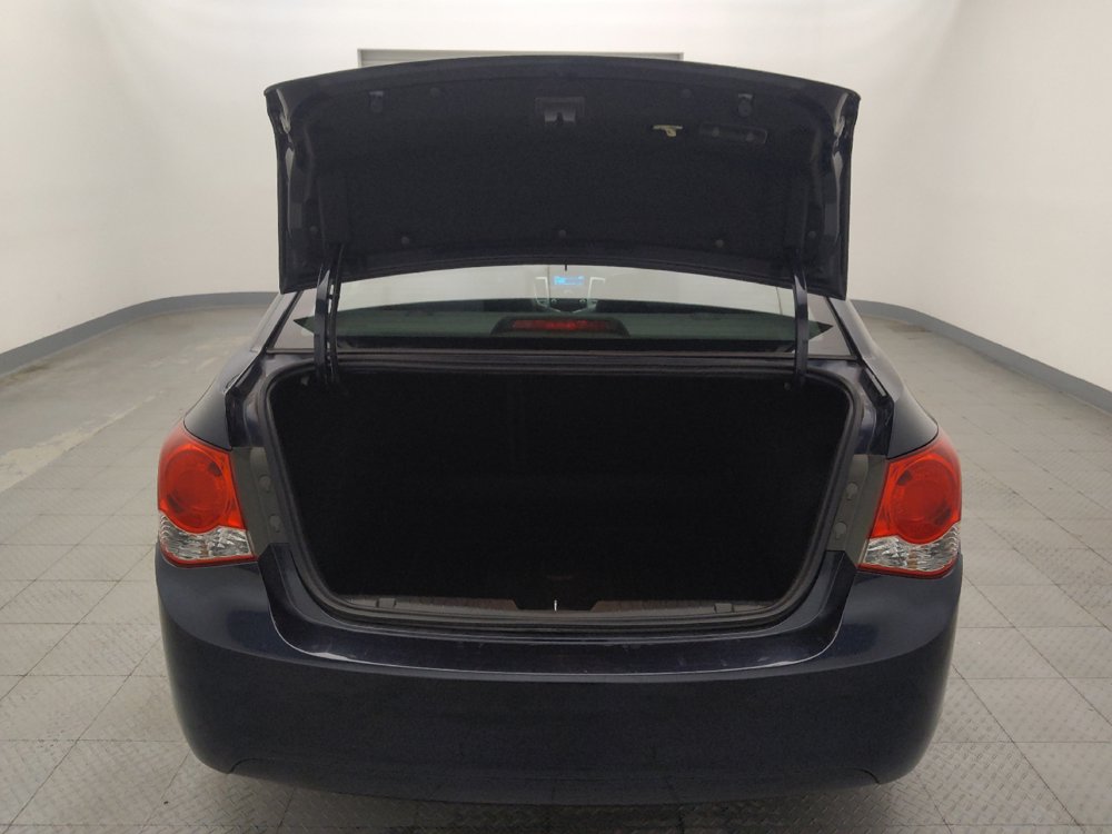 Used 2016 Chevrolet Cruze LS FWD image 29