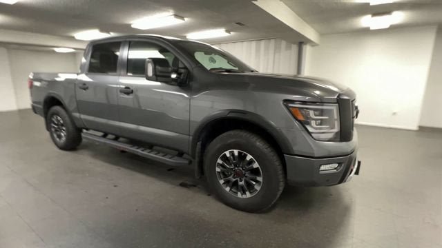 Used 2024 Nissan Titan PRO-4X w/ Pro-4x Convenience Package AWD/4WD image 2