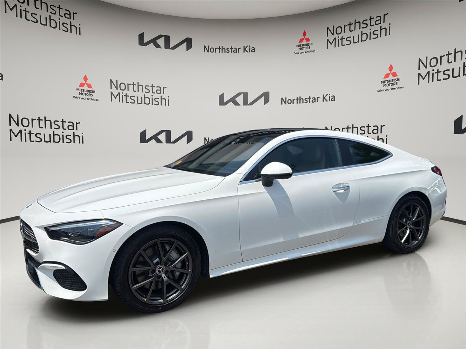 Used 2025 Mercedes-Benz CLE 300 4MATIC Coupe image 1