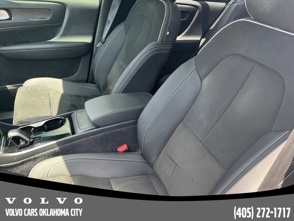 Certified 2023 Volvo XC40 Recharge Plus AWD/4WD image 9