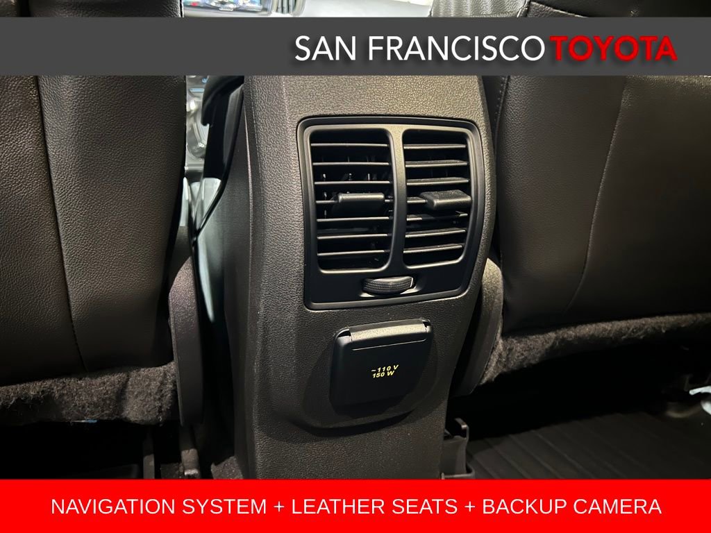 Used 2014 Ford Escape Titanium w/ Equipment Group 401A image 17