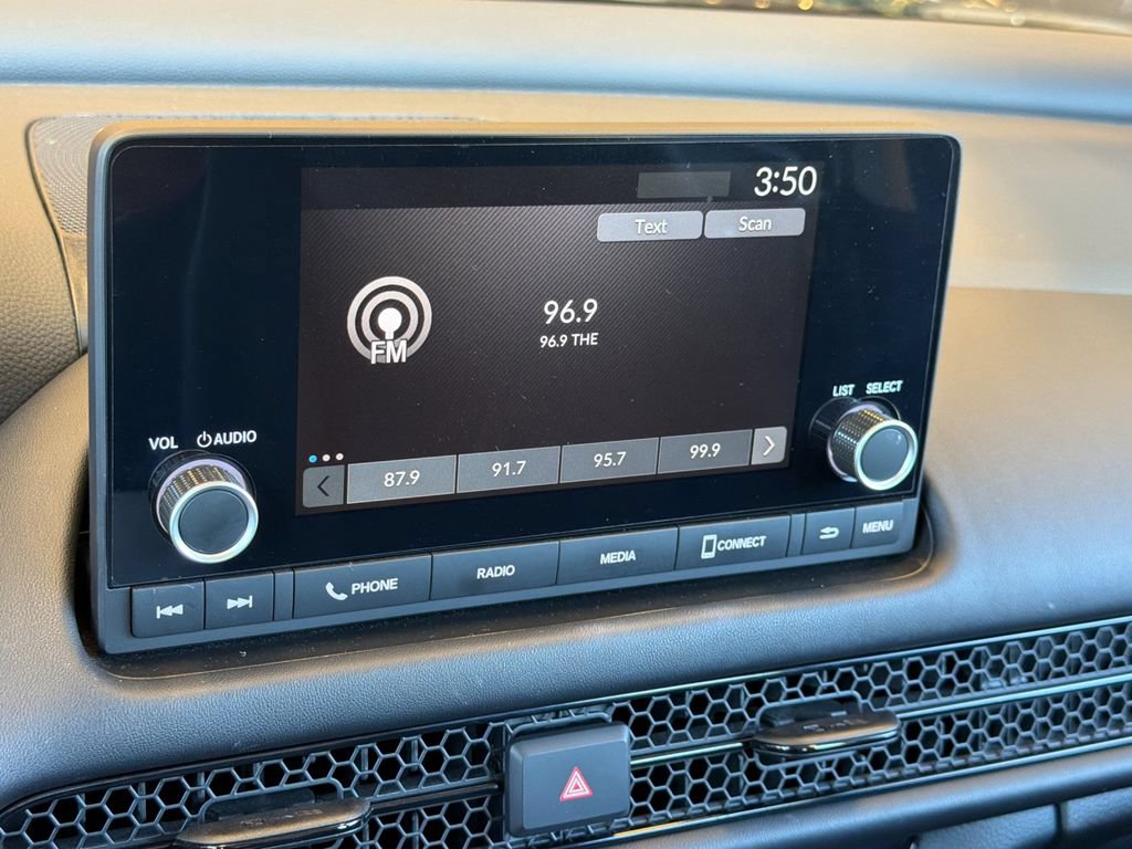 Used 2023 Honda HR-V LX image 23