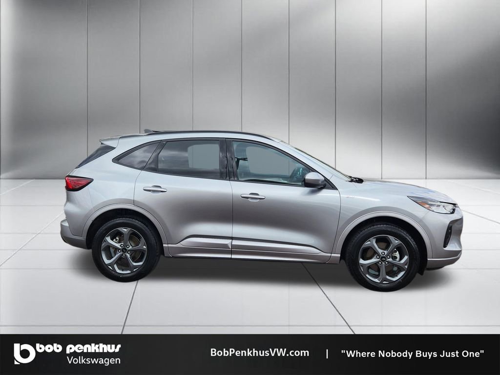 Used 2024 Ford Escape ST-Line Select w/ Tech Pack #1 image 24