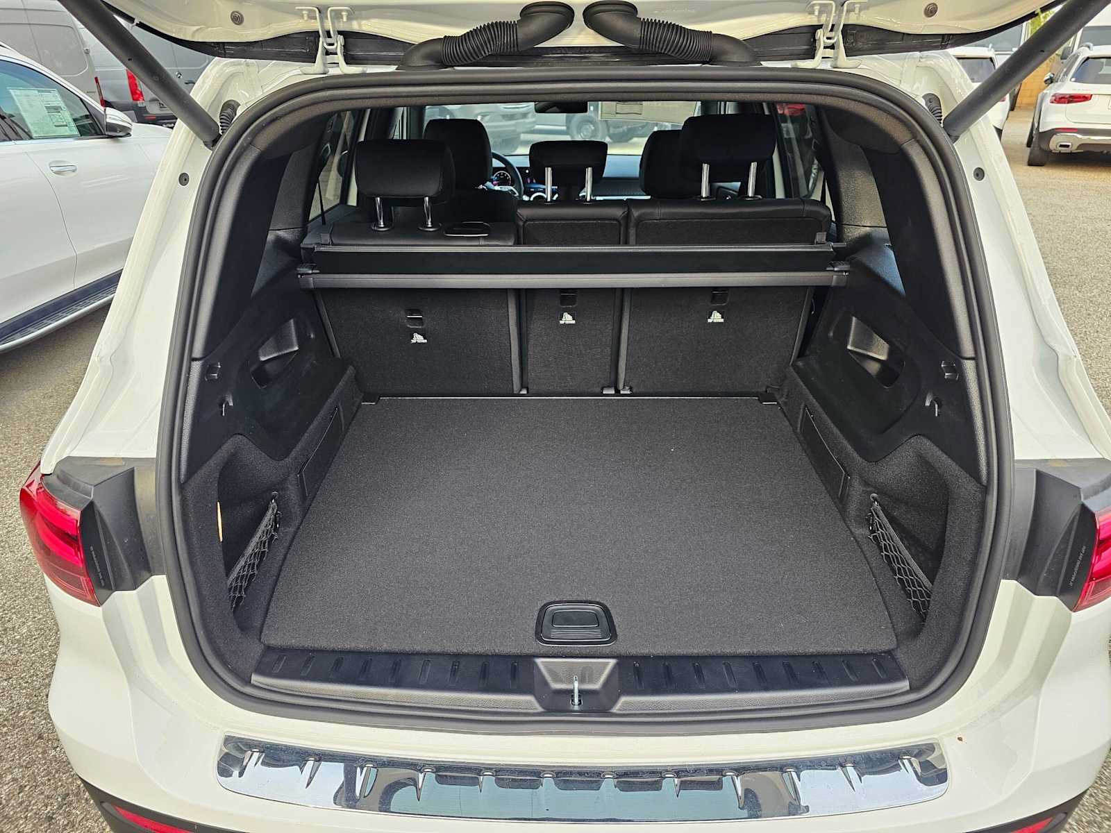 New 2026 Mercedes-Benz GLB 250 image 14