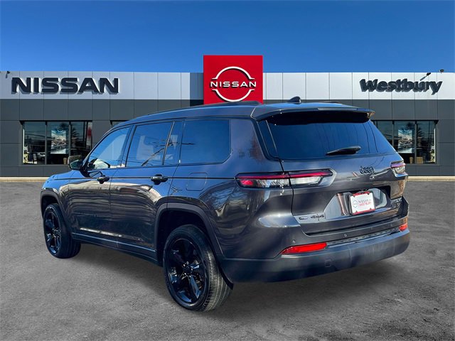 Used 2022 Jeep Grand Cherokee L Limited w/ Black Appearance Package image 6