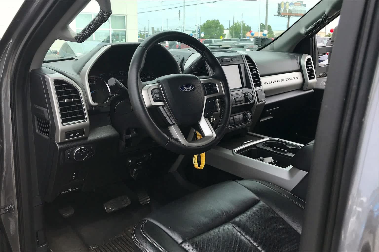 Used 2021 Ford F250 Lariat AWD/4WD image 17