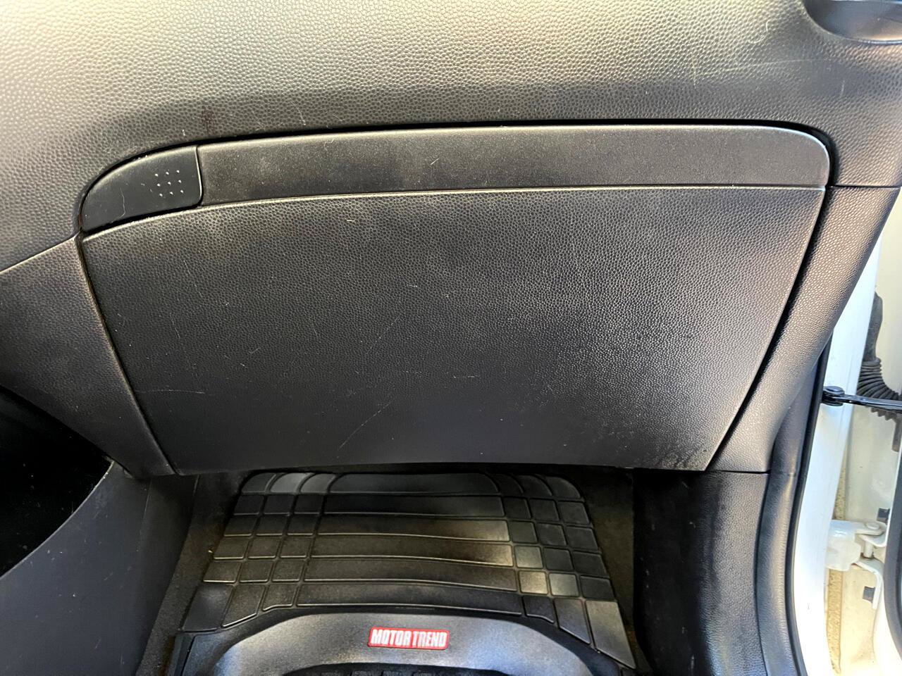 Used 2016 Kia Soul + w/ Soulful Package FWD image 39