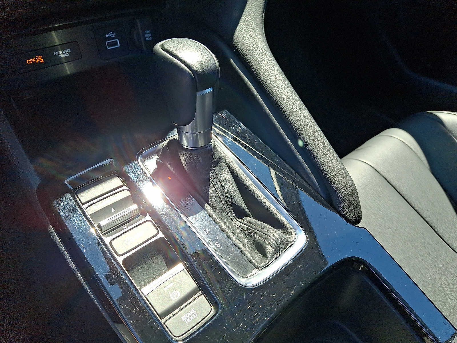 Certified 2024 Acura Integra FWD image 15