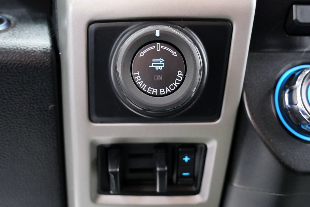 Used 2018 Ford F150 Lariat w/ Trailer Tow Package AWD/4WD image 30