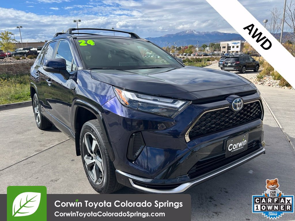Used 2024 Toyota RAV4 SE w/ Weather & Moonroof Package