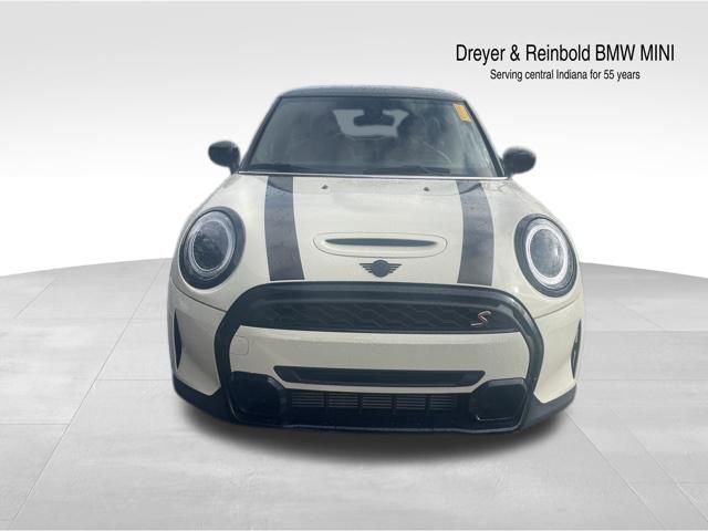 Used 2022 MINI Cooper S image 2