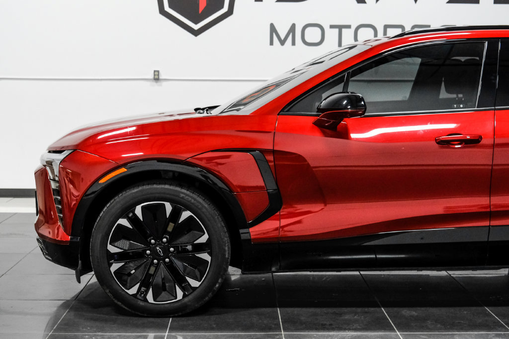 Used 2024 Chevrolet Blazer EV RS RWD image 12