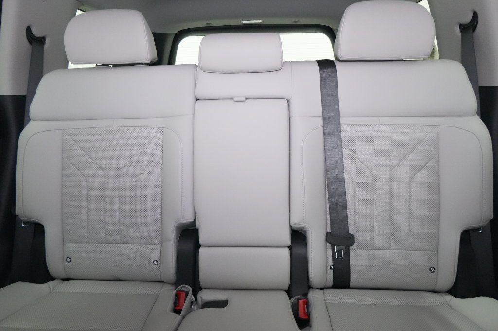New 2026 Hyundai Santa Fe SEL AWD/4WD image 16