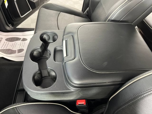 Used 2024 RAM 2500 Laramie w/ Safety Group AWD/4WD image 30