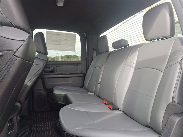 Used 2023 RAM 3500 Tradesman w/ Chrome Appearance Group image 10