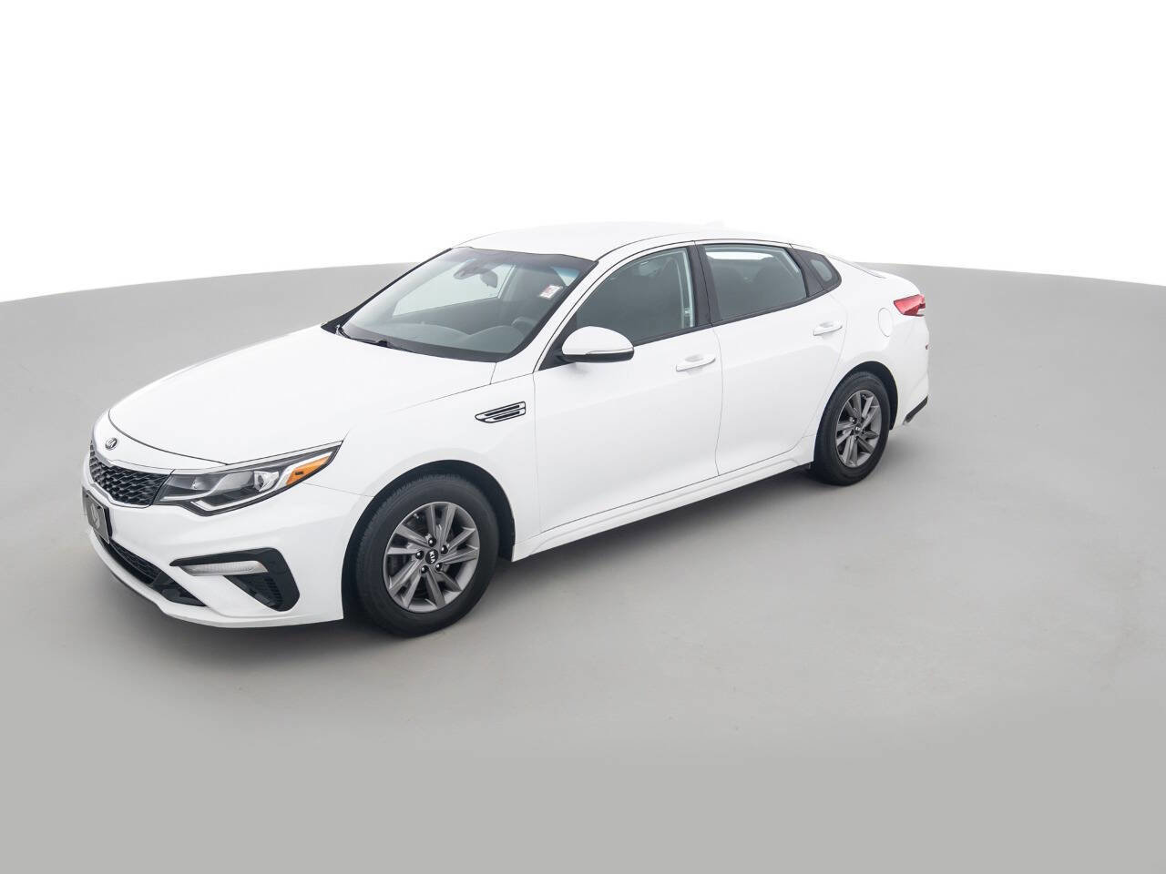 Used 2020 Kia Optima LX image 9