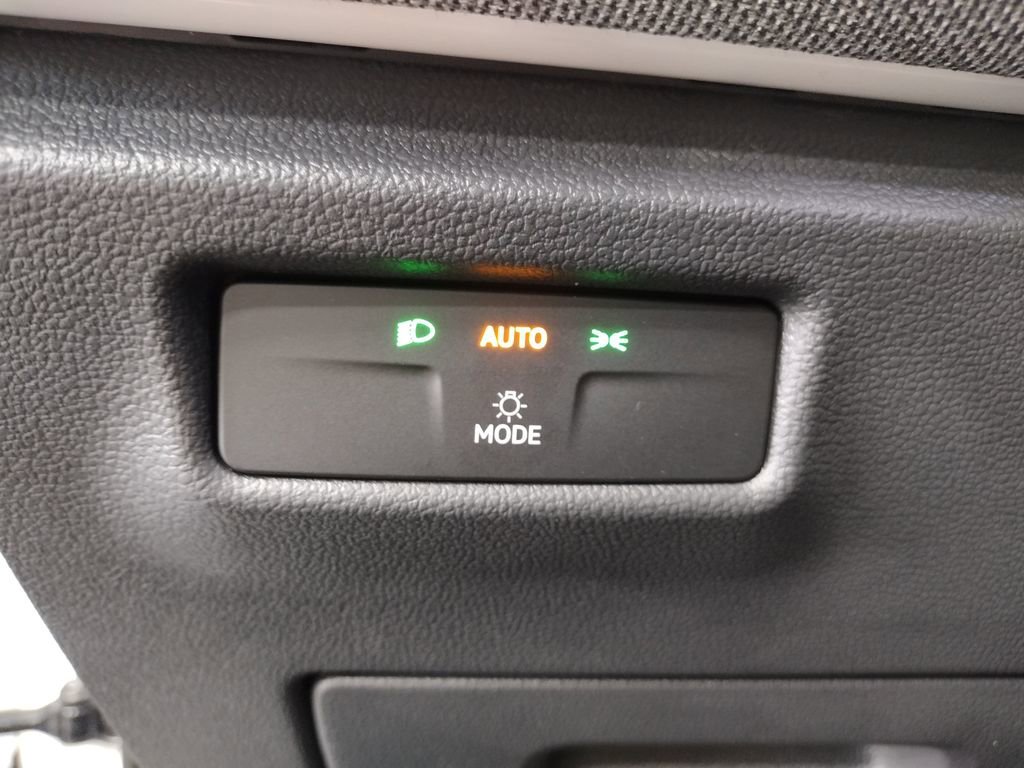 New 2025 Volkswagen Tiguan S image 22