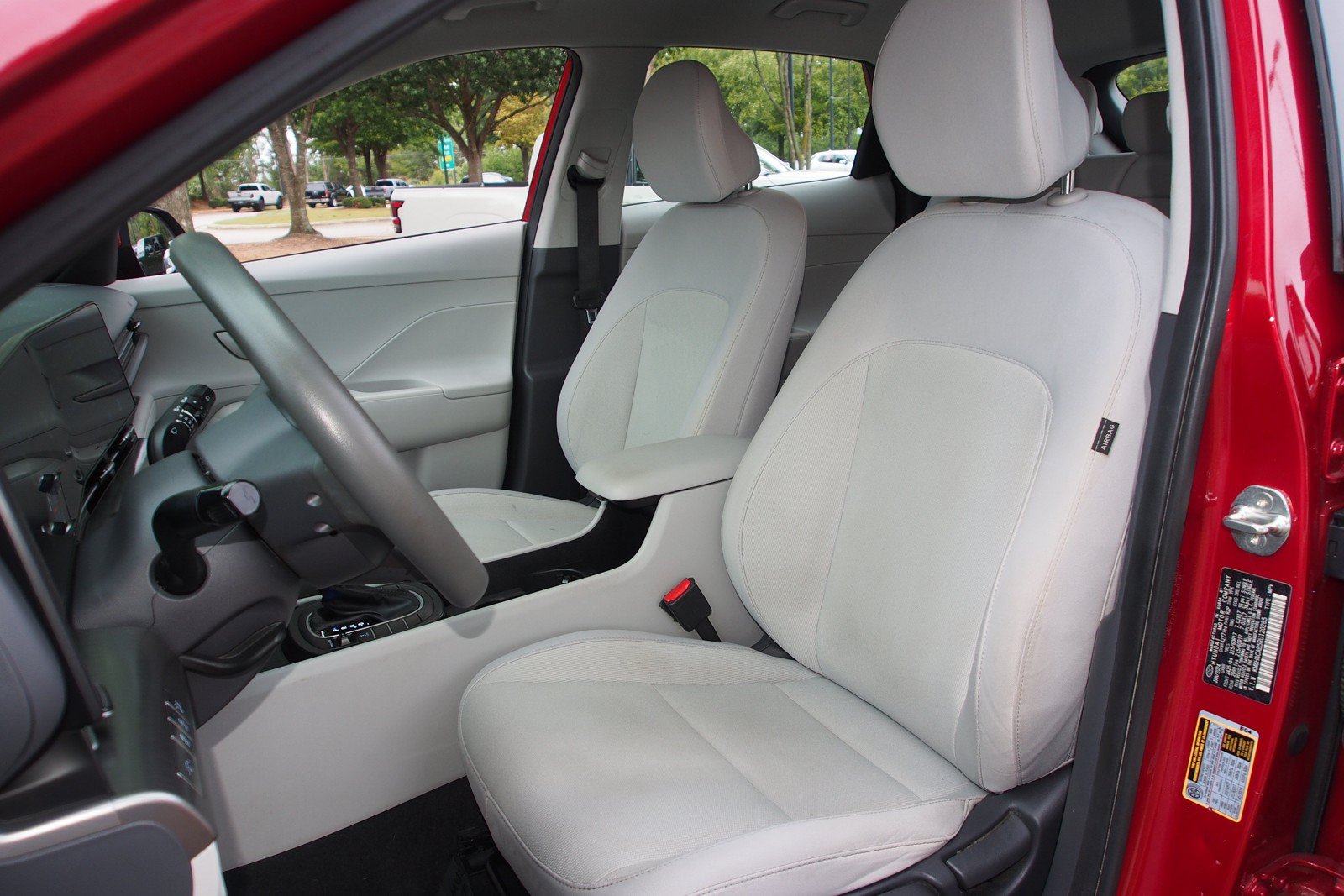 Used 2024 Hyundai Kona SE AWD/4WD image 18