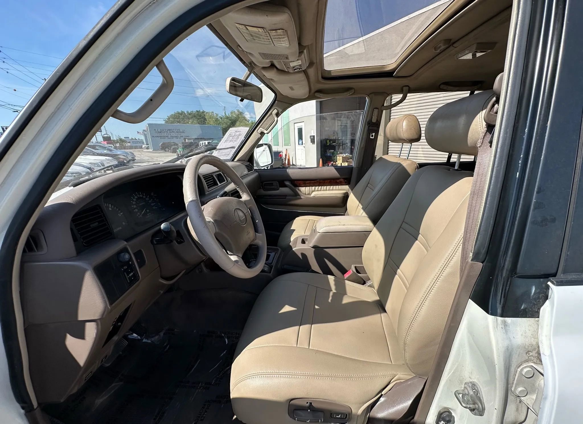 Used 1996 Lexus LX 450 4WD image 19