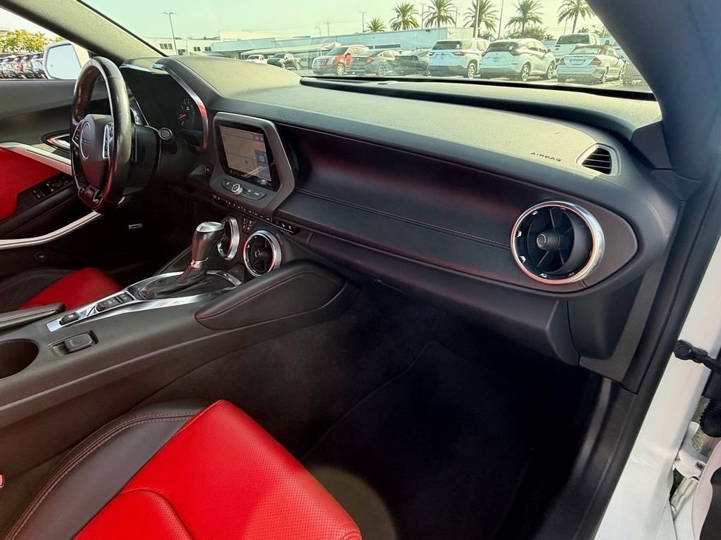 Used 2021 Chevrolet Camaro SS RWD image 15