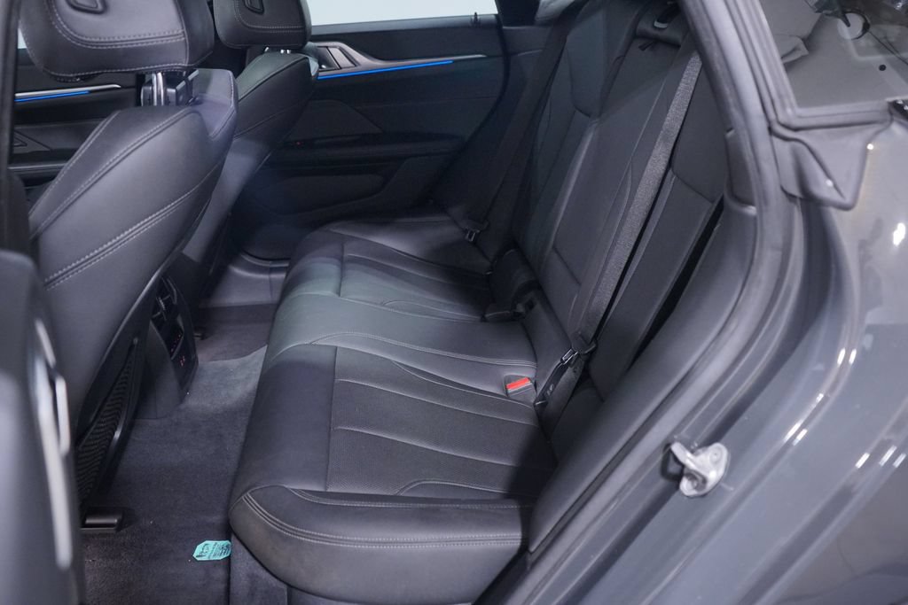 Used 2023 BMW i4 eDrive35 w/ Premium Package RWD image 11