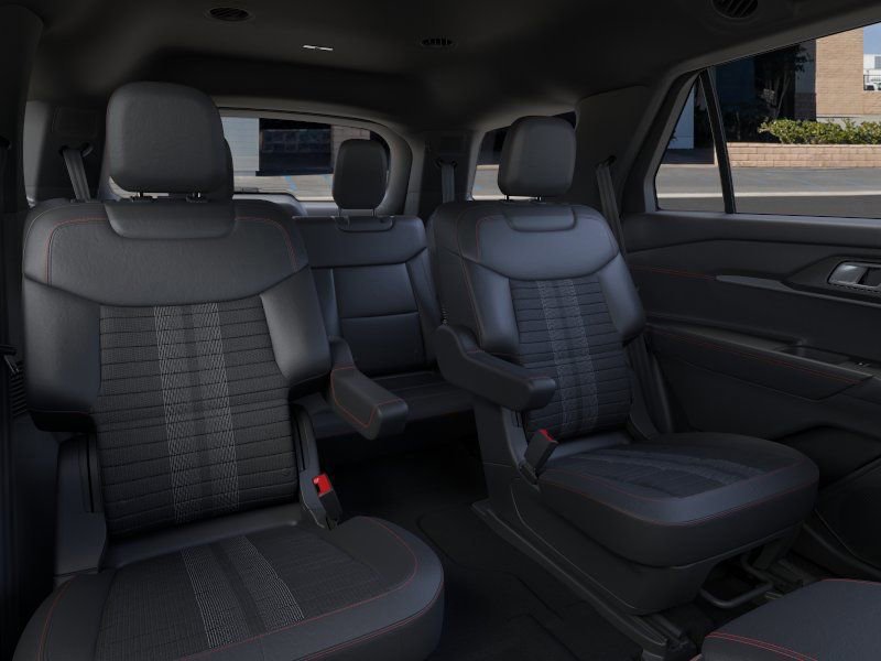 New 2026 Ford Explorer ST-Line w/ ST-Line Street Pack image 11