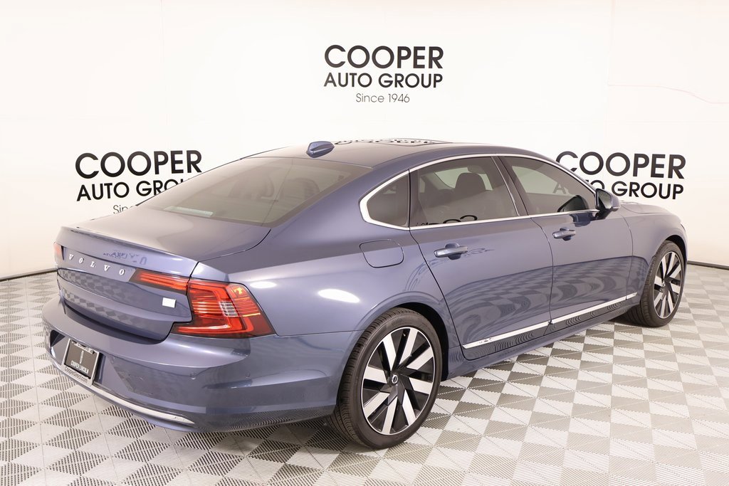 Used 2024 Volvo S90 T8 Ultimate w/ Lounge Package image 21