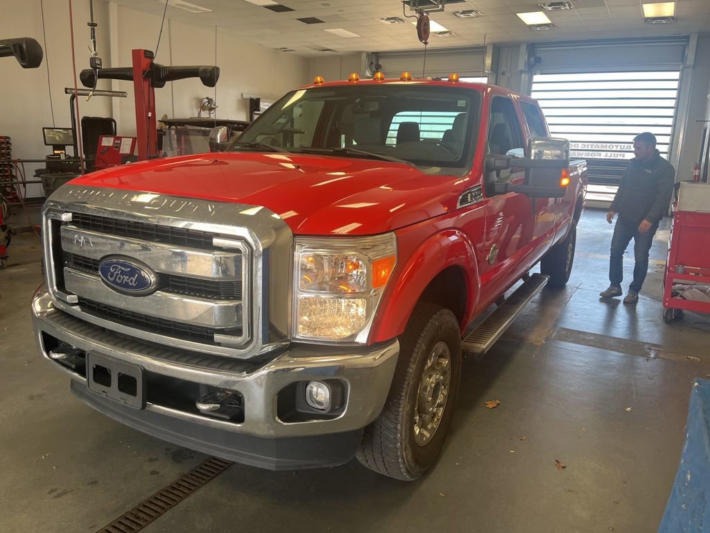 Used 2016 Ford F350 XLT w/ XLT Premium Package image 2