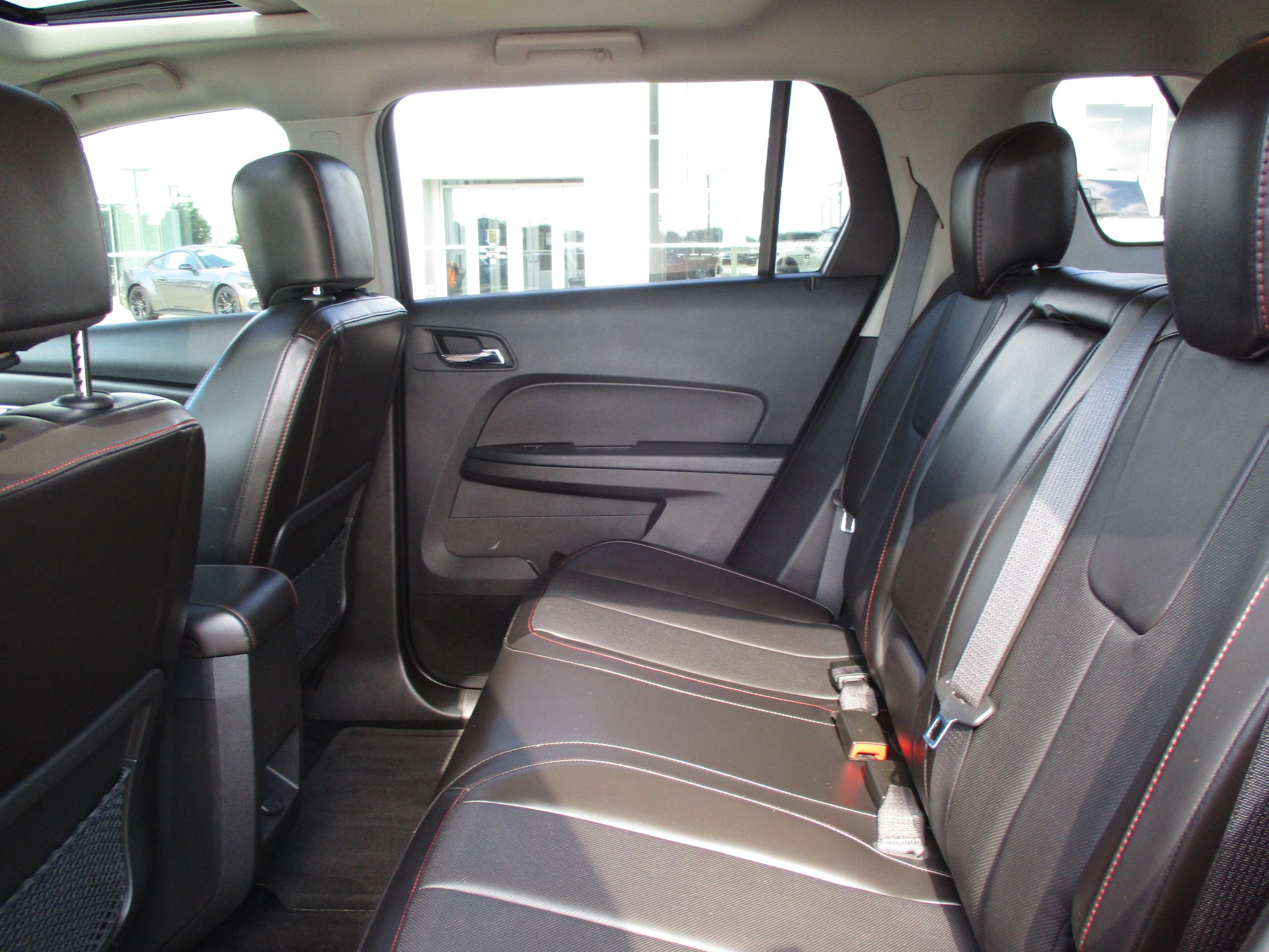 Used 2013 GMC Terrain SLT AWD/4WD image 29