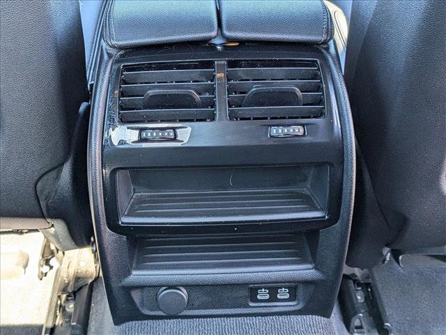 Used 2023 BMW 530e w/ Premium Package image 17