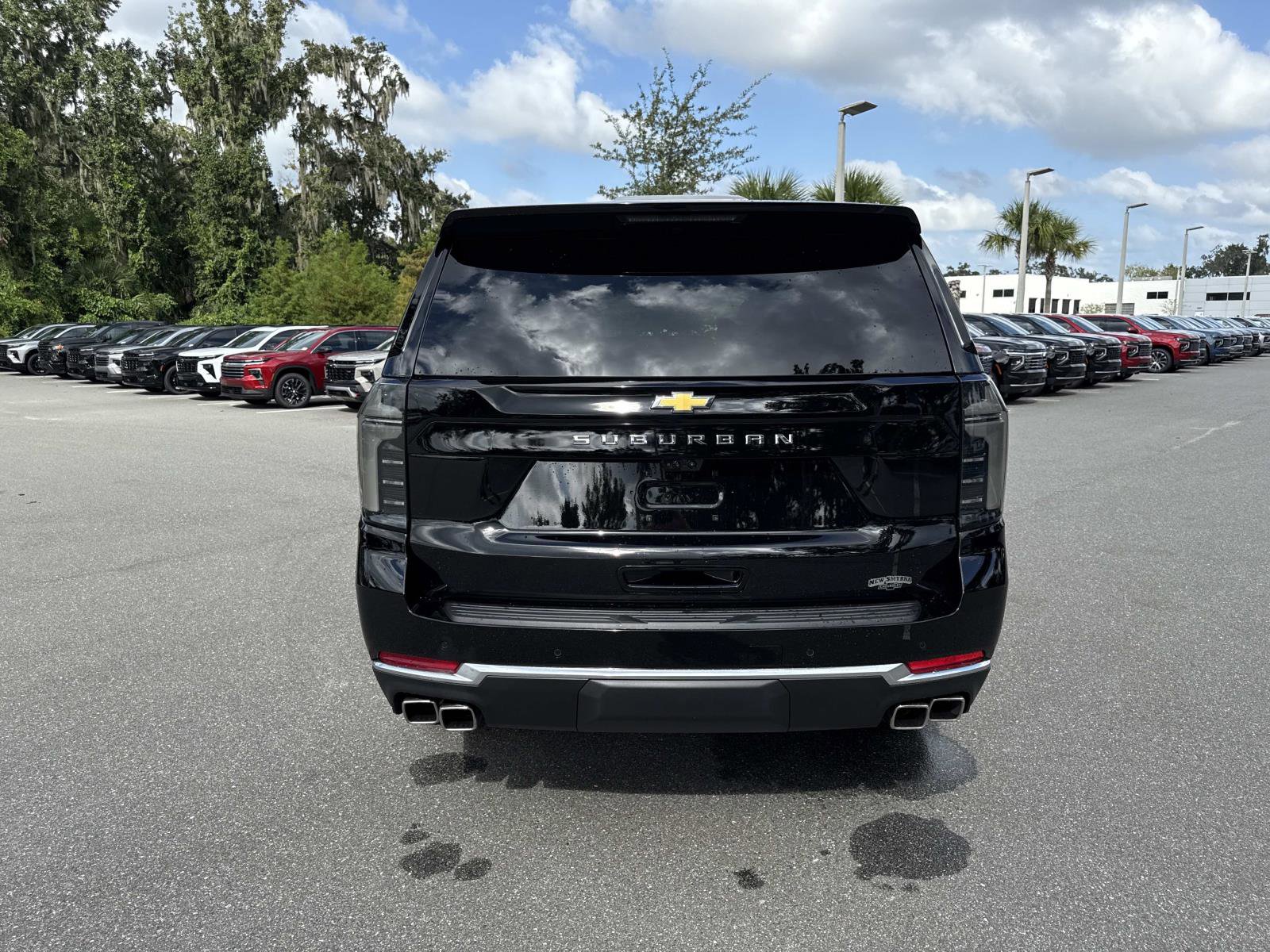 New 2026 Chevrolet Suburban High Country w/ Sun And Tow Package image 4