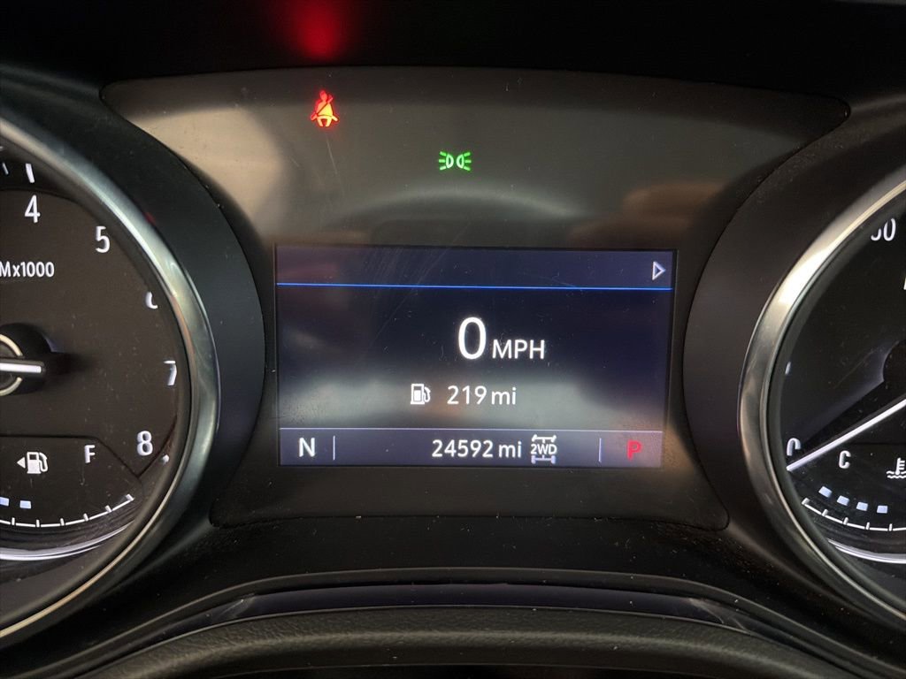 Used 2023 Buick Encore GX Essence w/ Experience Buick Package image 9