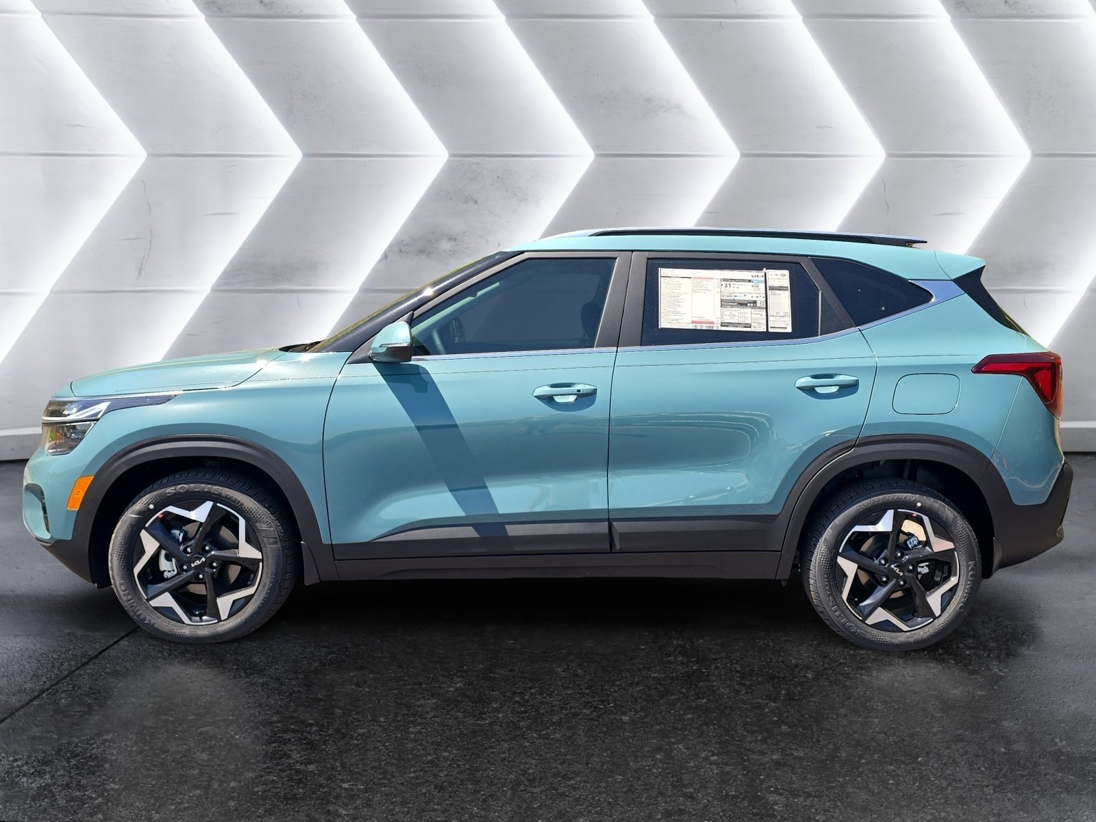 New 2026 Kia Seltos EX FWD image 2