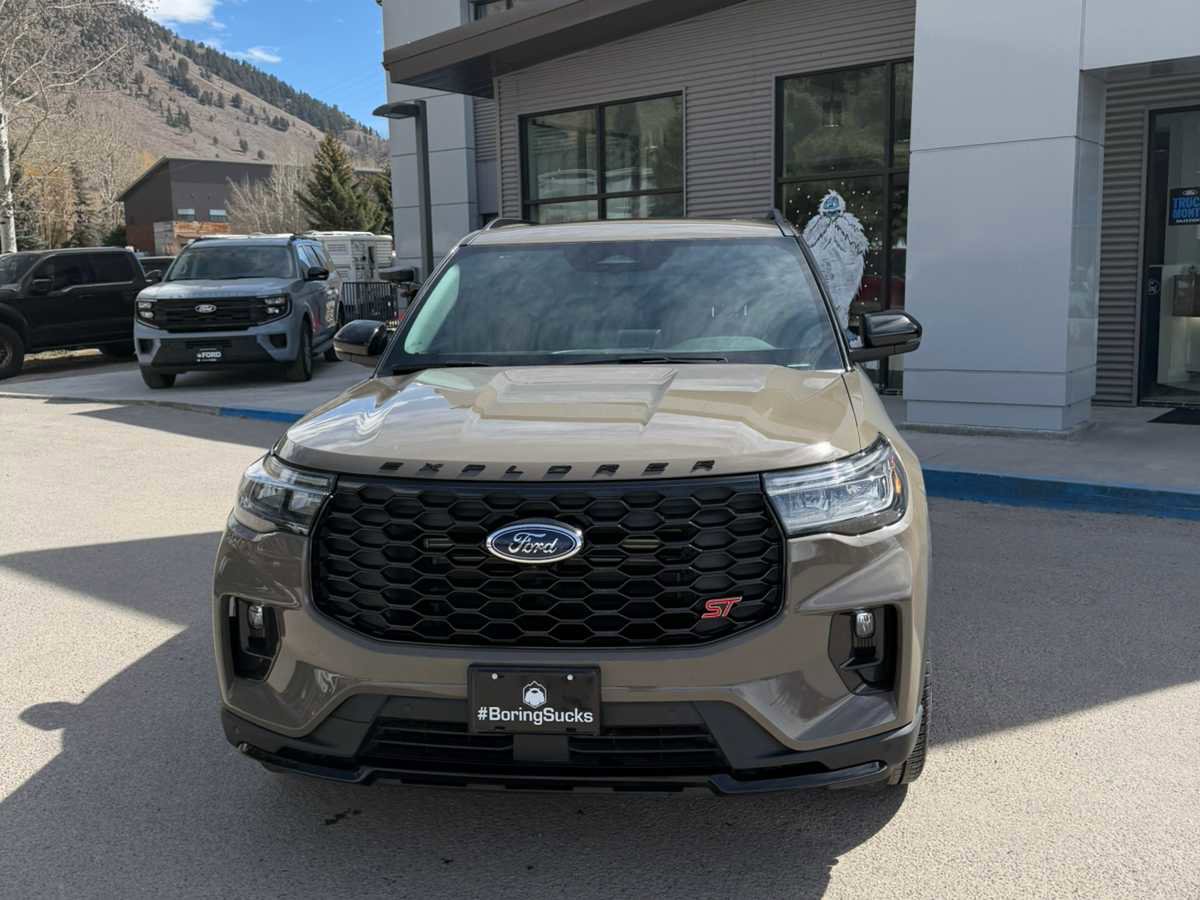 New 2026 Ford Explorer ST w/ Sun And Sound Package image 2