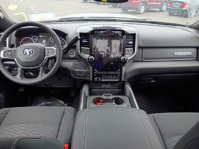 New 2026 RAM 3500 Big Horn AWD/4WD image 9