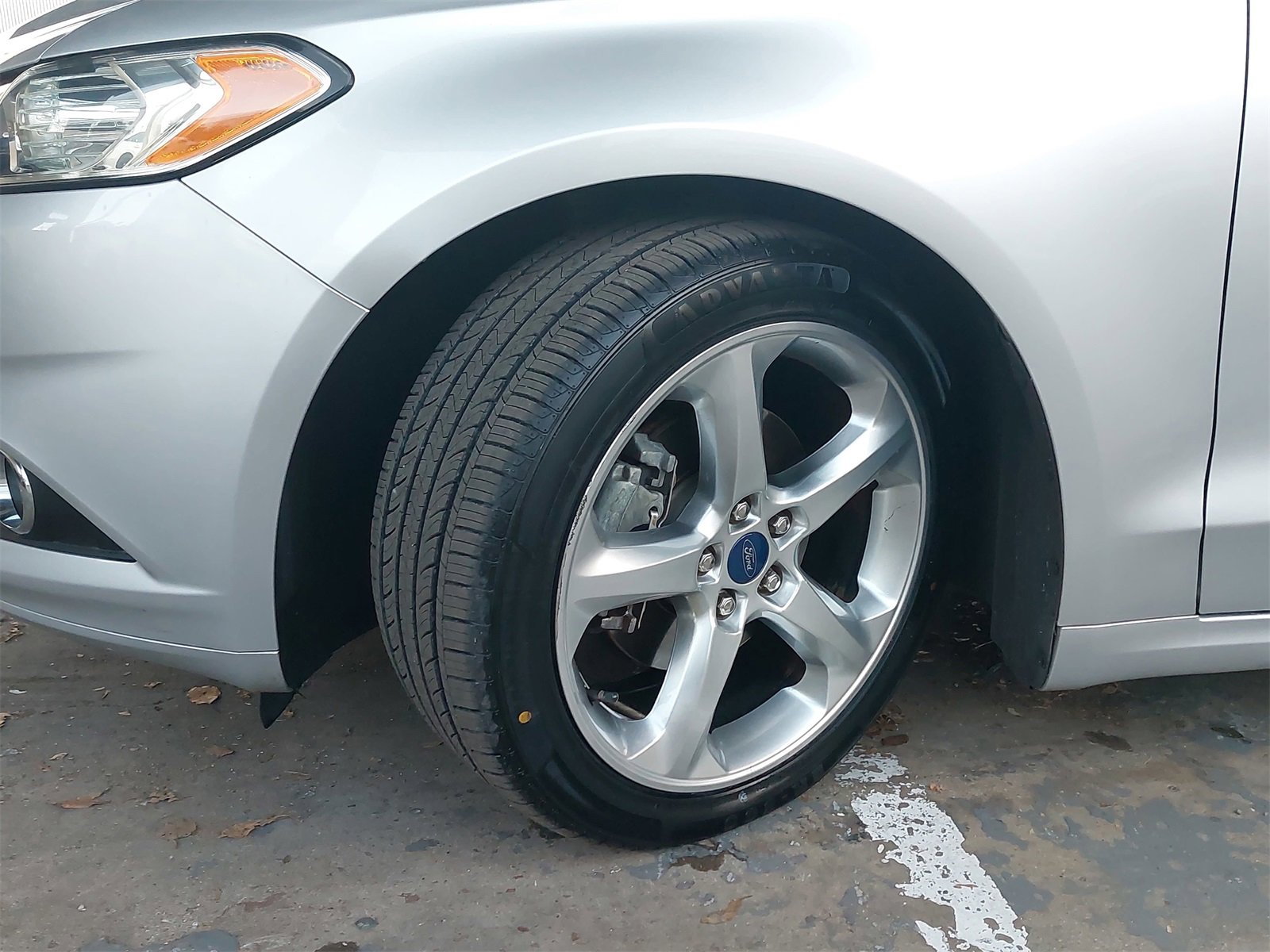 Used 2016 Ford Fusion S w/ Equipment Group 101A image 30