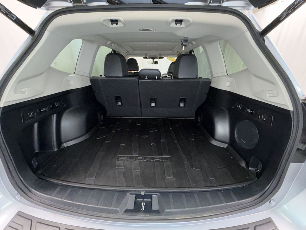 Used 2023 Subaru Forester Limited image 15