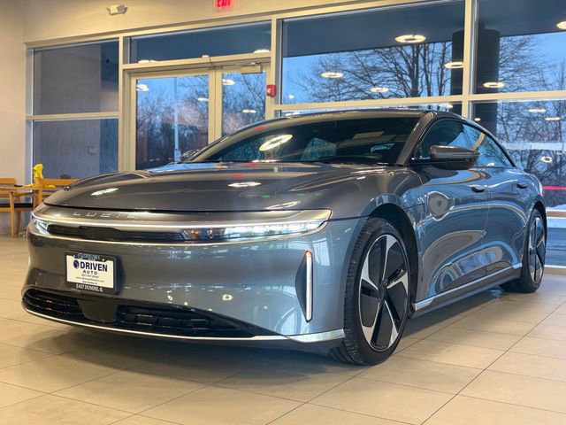 Used 2024 Lucid Air Touring image 3