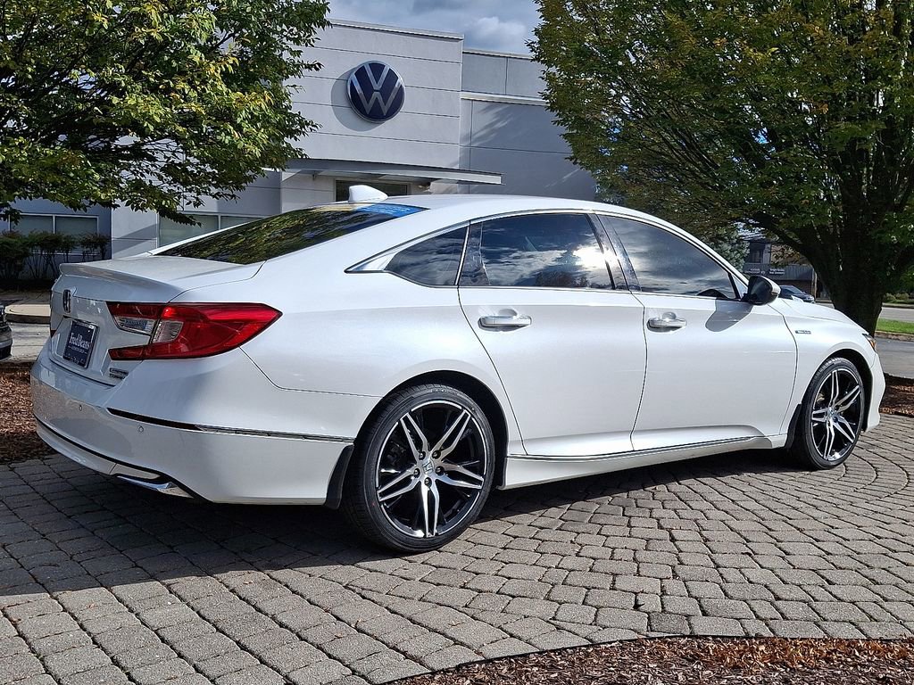 Used 2022 Honda Accord Touring image 6