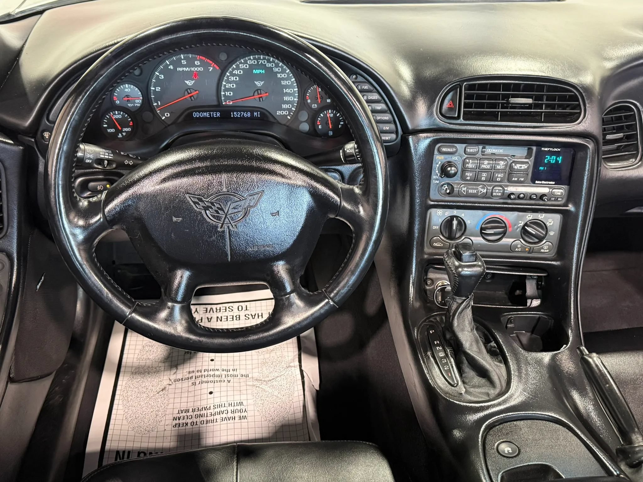 Used 1998 Chevrolet Corvette Coupe RWD image 10